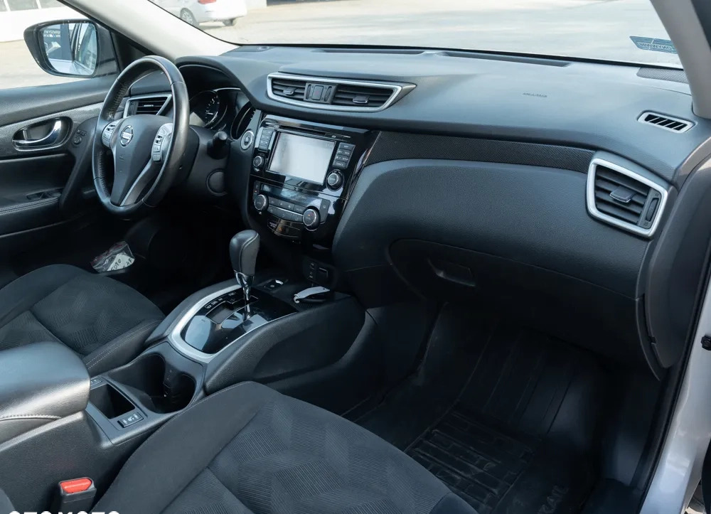 Nissan X-Trail cena 76900 przebieg: 111111, rok produkcji 2017 z Krynica Morska małe 29